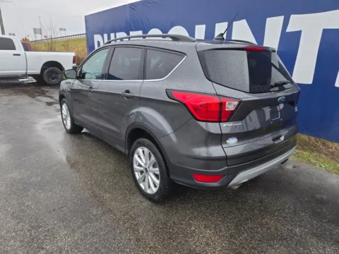 More photos of 2019 Ford Escape SEL at Pure Country Automotive, KY