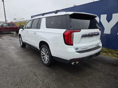 More photos of 2022 GMC Yukon XL Denali at Pure Country Automotive, KY