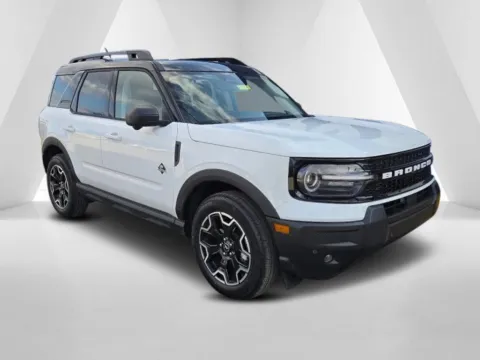 White 2025 Ford Bronco Sport Outer Banks for sale in Grayson, KY