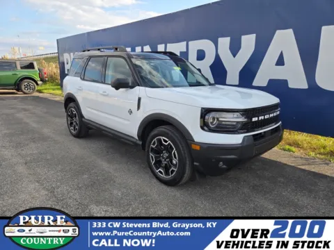 White 2025 Ford Bronco Sport Outer Banks for sale in Grayson, KY