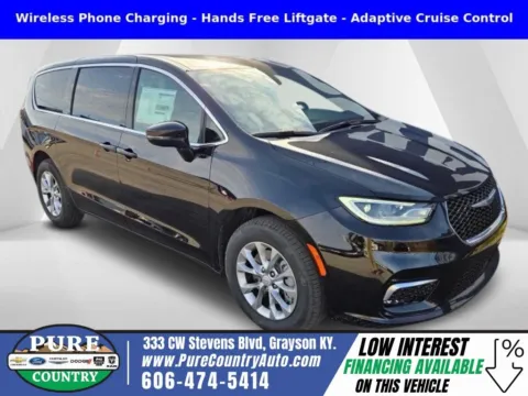 Black 2026 Chrysler Pacifica Select for sale in Grayson, KY
