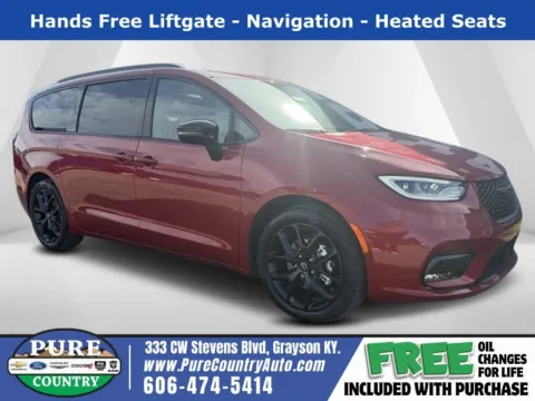 Red 2026 Chrysler Pacifica Limited for sale in Grayson, KY