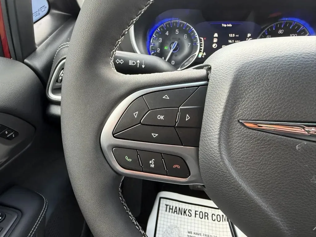 2026 Chrysler Pacifica Select - Photo 16