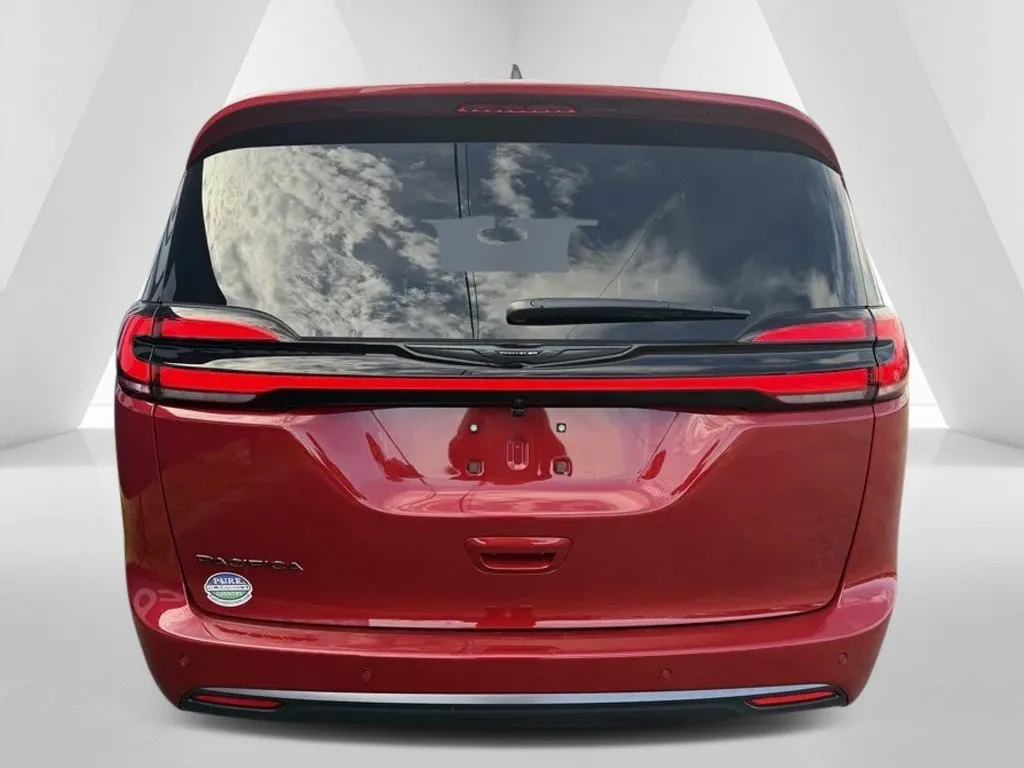 2026 Chrysler Pacifica Select - Photo 6