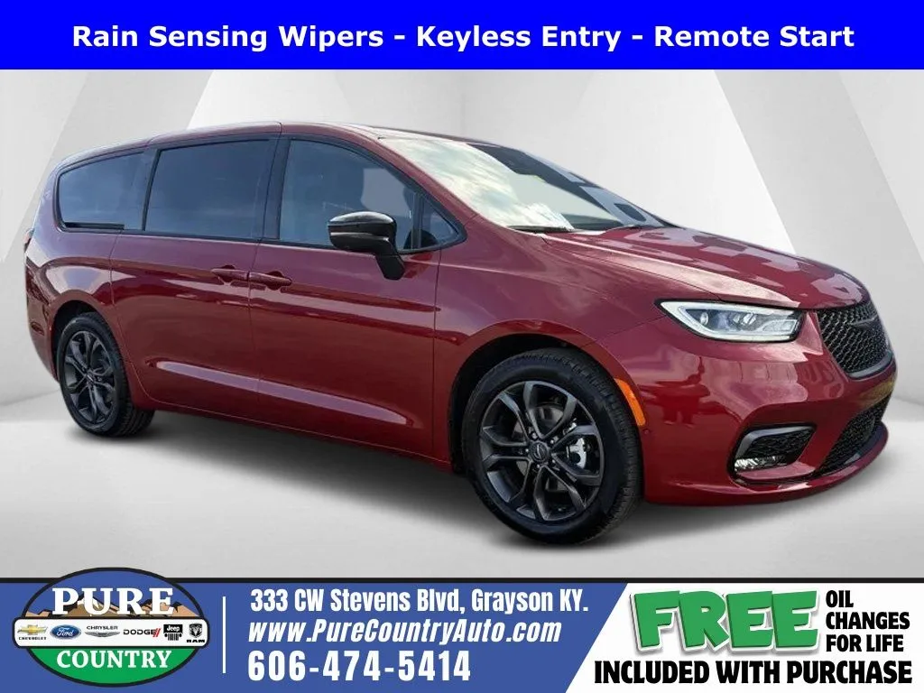 Red 2026 Chrysler Pacifica Select for sale in Grayson, KY
