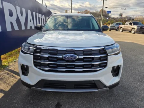 Photos of 2026 Ford Explorer Active for sale in Grayson, KY at Pure Country Automotive