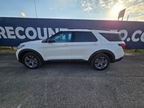 More photos of 2026 Ford Explorer Active at Pure Country Automotive, KY
