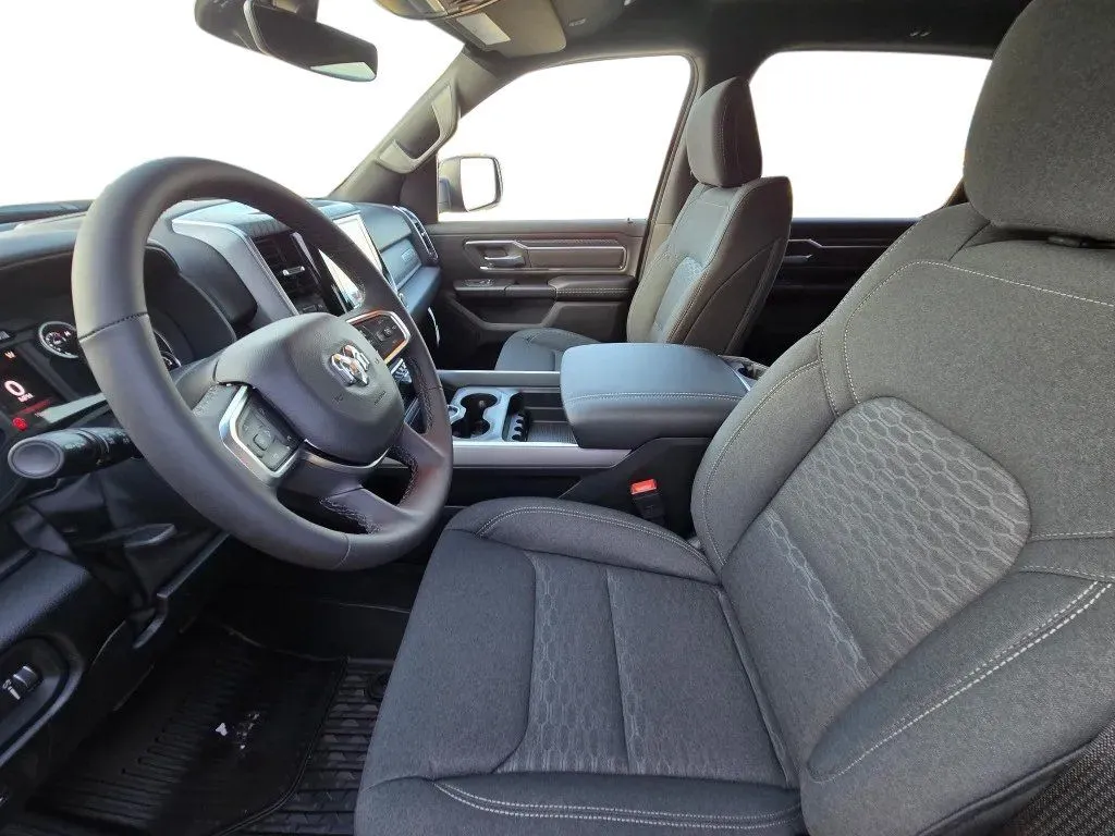 2026 RAM 1500 Big Horn/Lone Star - Photo 11