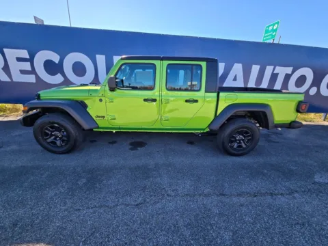 More photos of 2026 Jeep Gladiator Sport at Pure Country Automotive, KY
