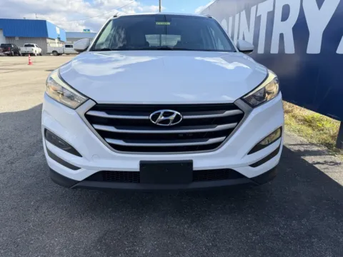 Photos of 2018 Hyundai Tucson SEL for sale in Grayson, KY at Pure Country Automotive