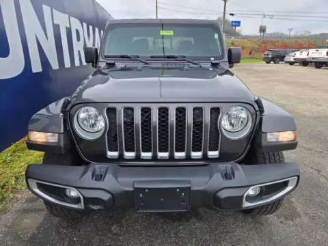 Photos of 2023 Jeep Gladiator Overland for sale in Grayson, KY at Pure Country Automotive