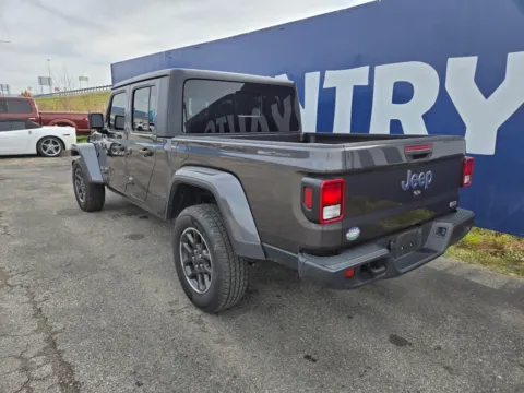 More photos of 2023 Jeep Gladiator Overland at Pure Country Automotive, KY
