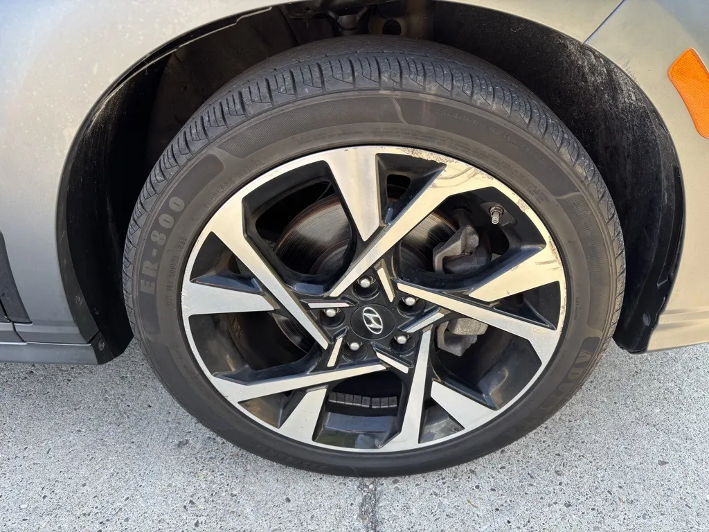 Black 2022 Hyundai Kona Limited for sale in Grayson, KY