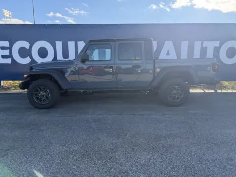More photos of 2026 Jeep Gladiator Sport S at Pure Country Automotive, KY