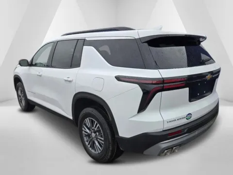 More photos of 2026 Chevrolet Traverse LT at Pure Country Automotive, KY