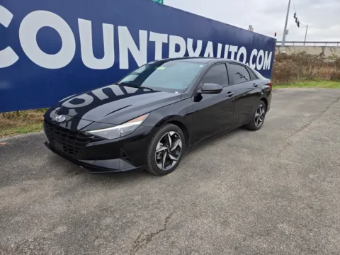 Another view of 2023 Hyundai Elantra SEL for sale in Grayson, KY at Pure Country Automotive