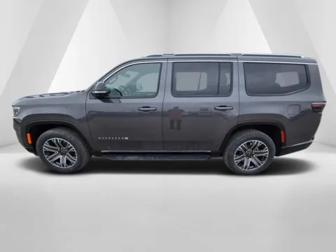 More photos of 2025 Jeep Wagoneer at Pure Country Automotive, KY