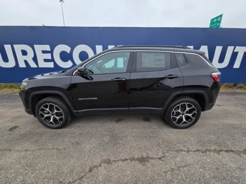 More photos of 2026 Jeep Compass Limited at Pure Country Automotive, KY