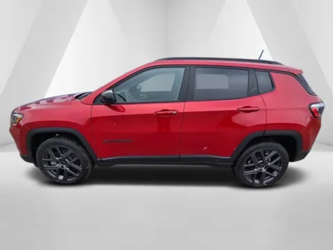 More photos of 2026 Jeep Compass Latitude at Pure Country Automotive, KY