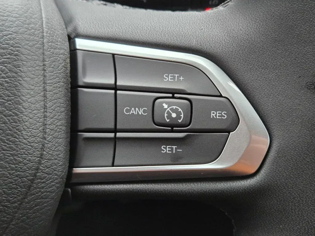 2026 Jeep Compass Altitude - Photo 17