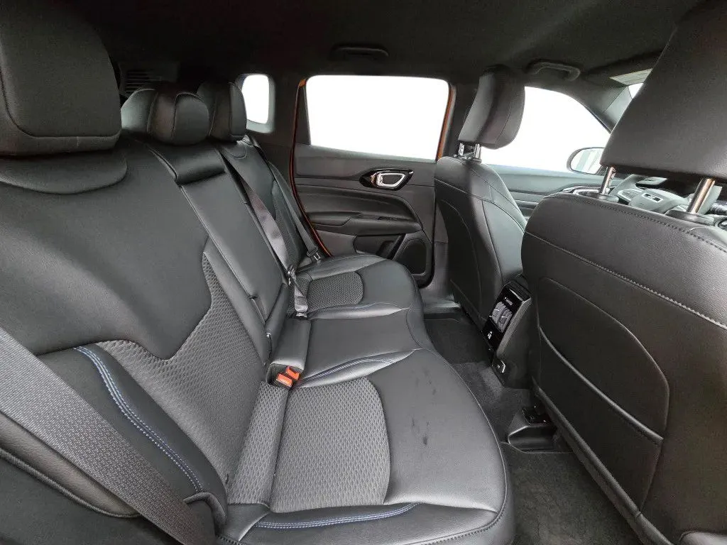 2026 Jeep Compass Altitude - Photo 27