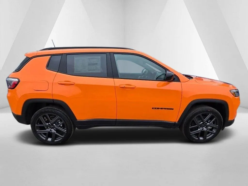 2026 Jeep Compass Altitude - Photo 8