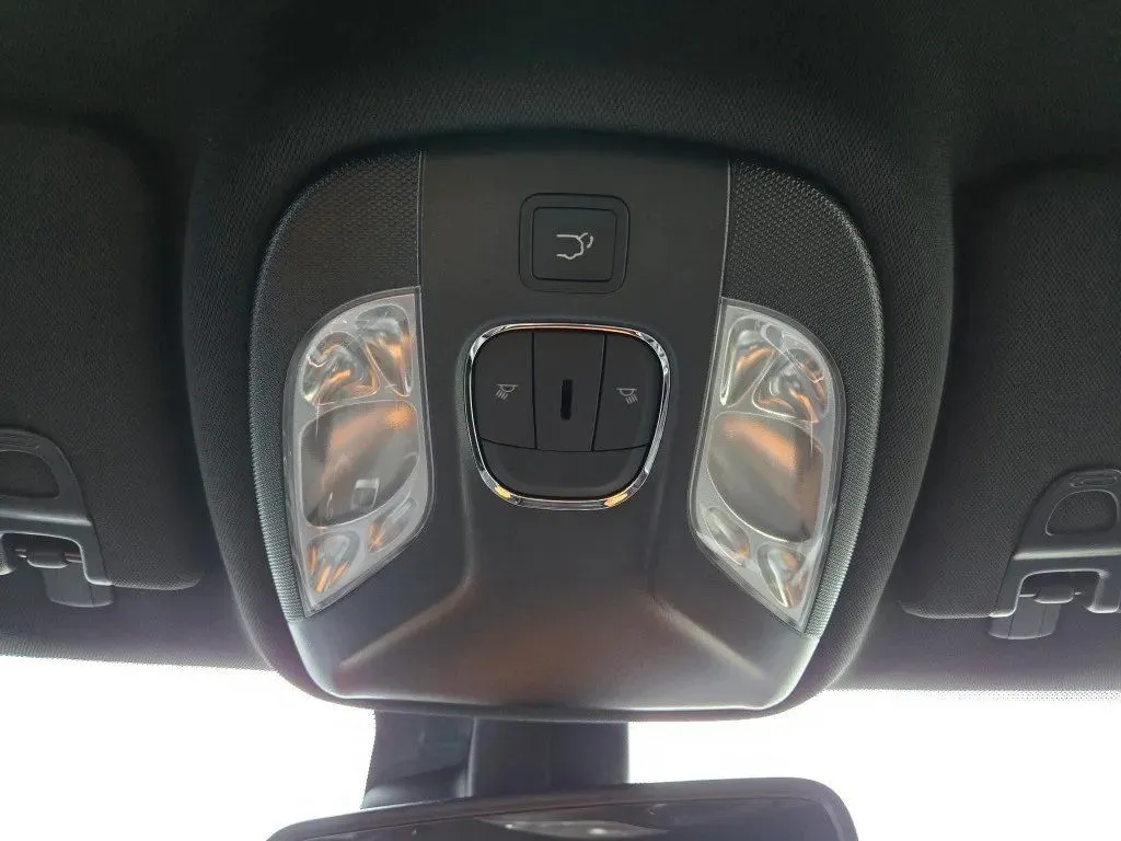 2026 Jeep Compass Altitude - Photo 18