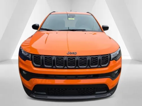 Photos of 2026 Jeep Compass Latitude for sale in Grayson, KY at Pure Country Automotive
