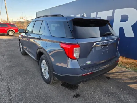 More photos of 2021 Ford Explorer XLT at Pure Country Automotive, KY