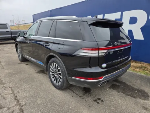 More photos of 2021 Lincoln Aviator Reserve at Pure Country Automotive, KY