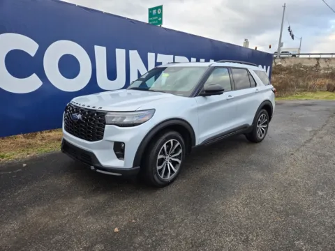 Another view of 2026 Ford Explorer ST-Line for sale in Grayson, KY at Pure Country Automotive
