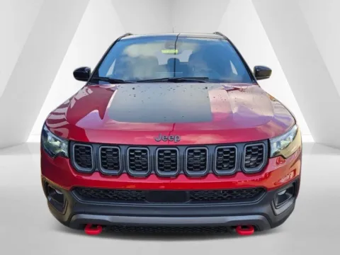 Photos of 2026 Jeep Compass Trailhawk for sale in Grayson, KY at Pure Country Automotive