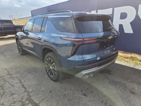 More photos of 2026 Chevrolet Traverse LT at Pure Country Automotive, KY