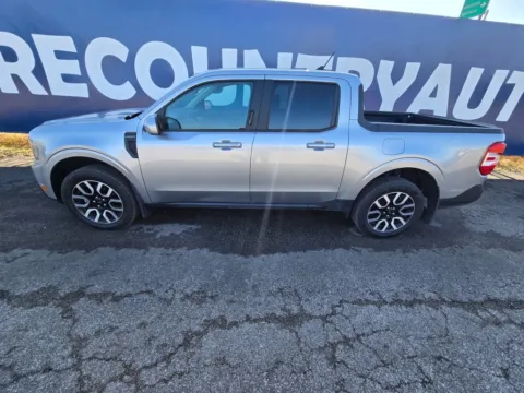 More photos of 2023 Ford Maverick Lariat at Pure Country Automotive, KY