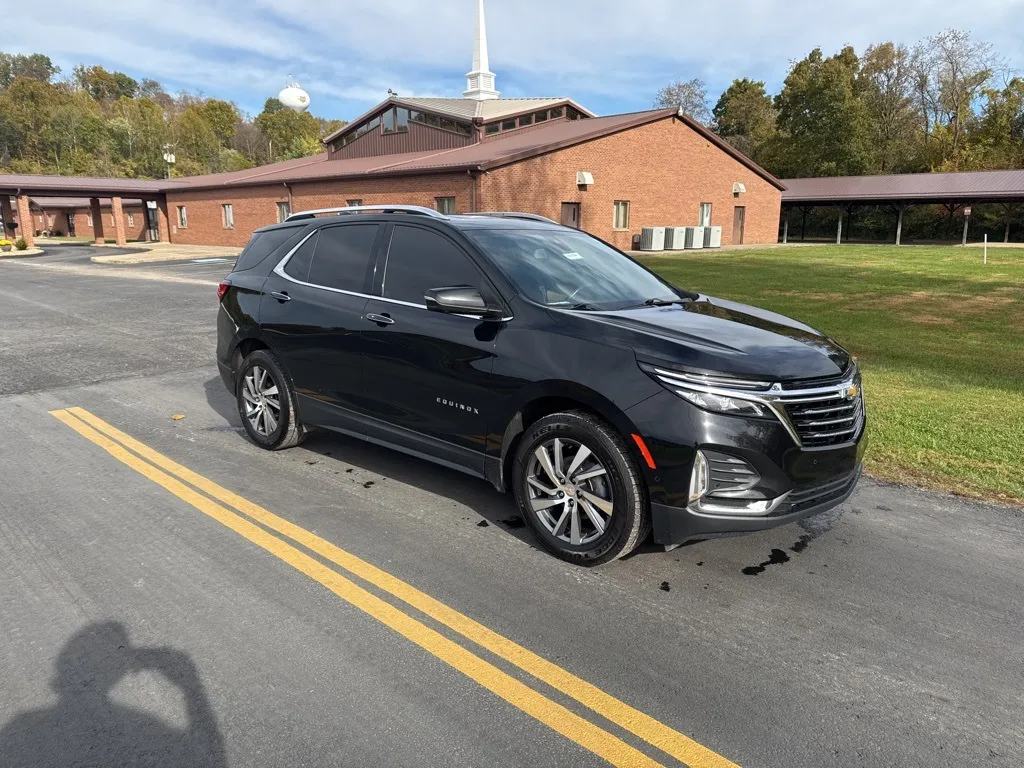 Black 2022 Chevrolet Equinox Premier for sale in Grayson, KY
