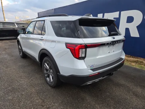 More photos of 2026 Ford Explorer Active at Pure Country Automotive, KY