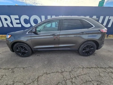 More photos of 2019 Ford Edge SEL at Pure Country Automotive, KY