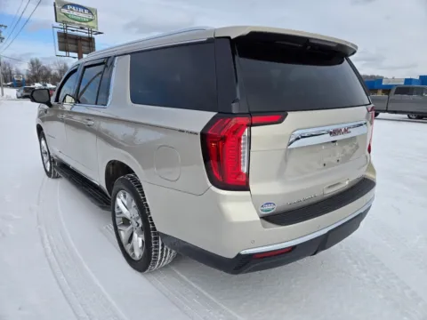 More photos of 2021 GMC Yukon XL SLT at Pure Country Automotive, KY
