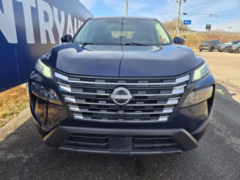 Photos of 2024 Nissan Rogue SV for sale in Grayson, KY at Pure Country Automotive