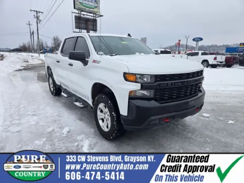 White 2022 Chevrolet Silverado 1500 LTD Custom Trail Boss for sale in Grayson, KY