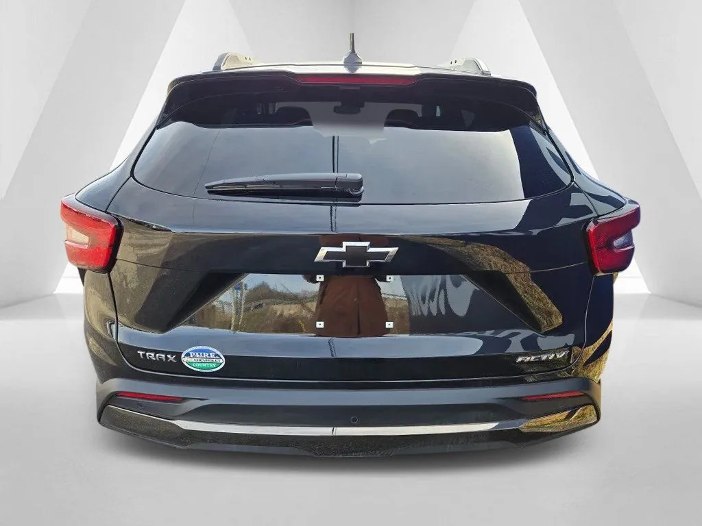 2026 Chevrolet Trax Activ - Photo 6