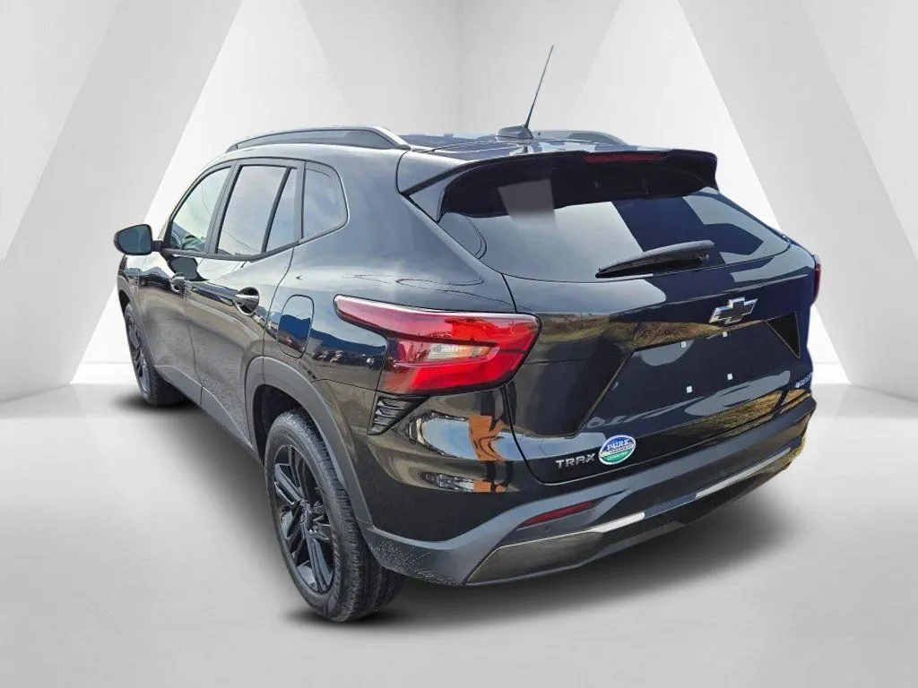 2026 Chevrolet Trax Activ - Photo 5