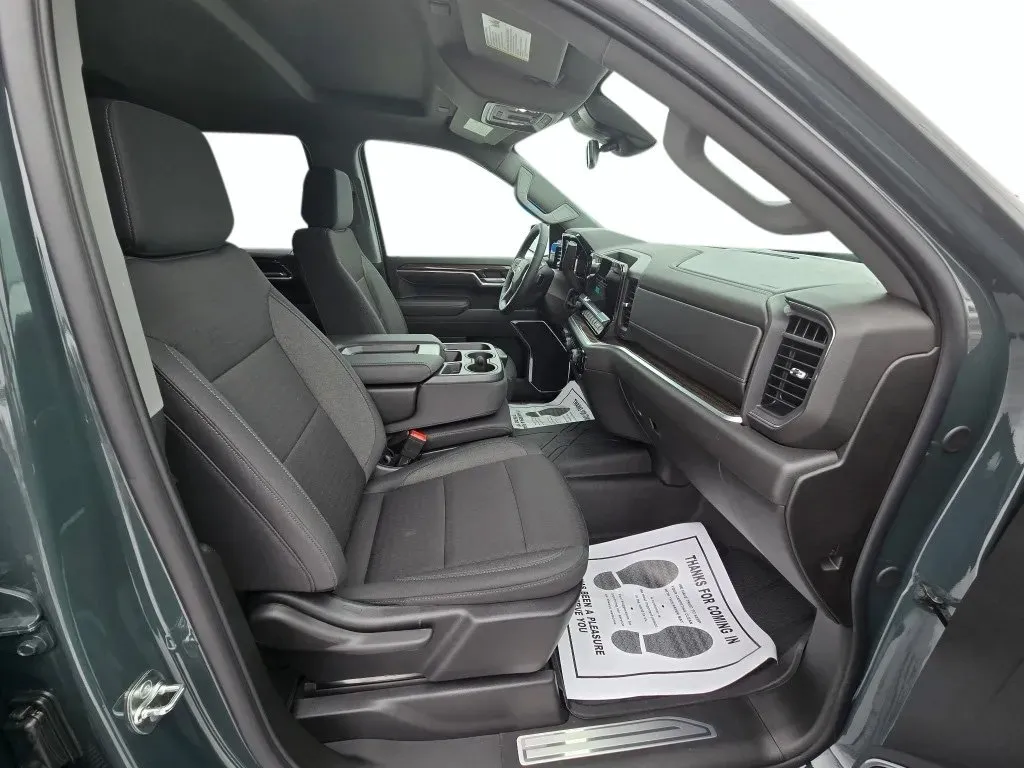 2026 Chevrolet Silverado 1500 LT - Photo 23