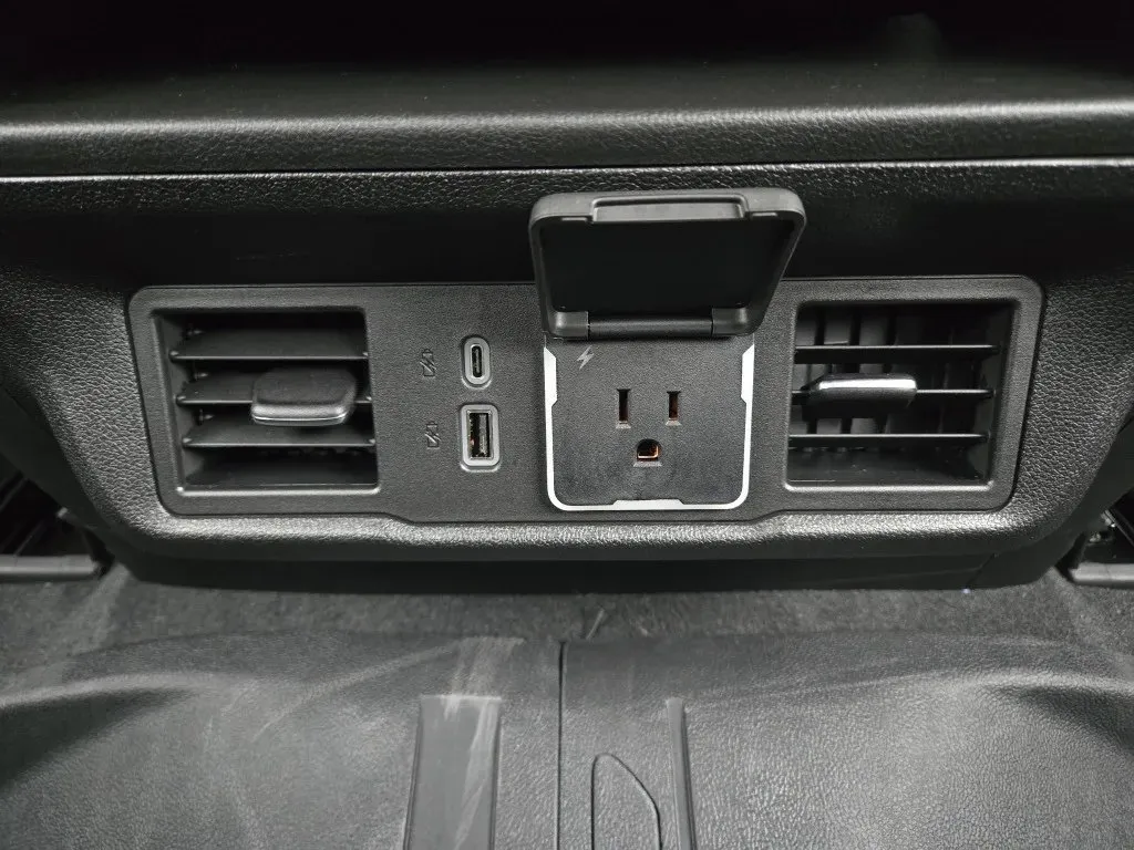 2026 Chevrolet Silverado 1500 LT - Photo 27