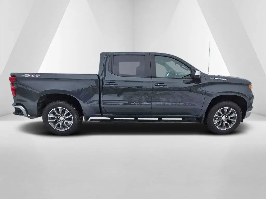 2026 Chevrolet Silverado 1500 LT - Photo 8