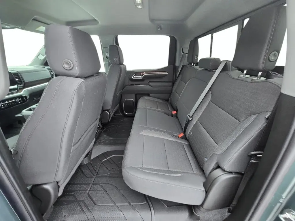 2026 Chevrolet Silverado 1500 LT - Photo 25