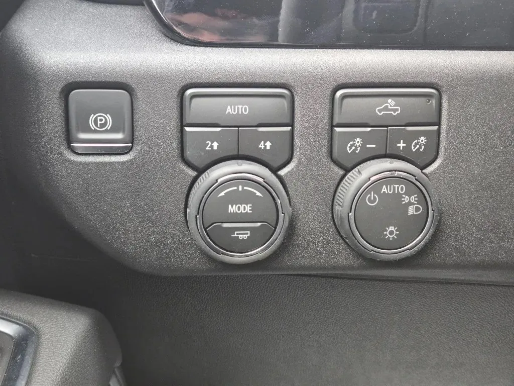 2026 Chevrolet Silverado 1500 LT - Photo 12