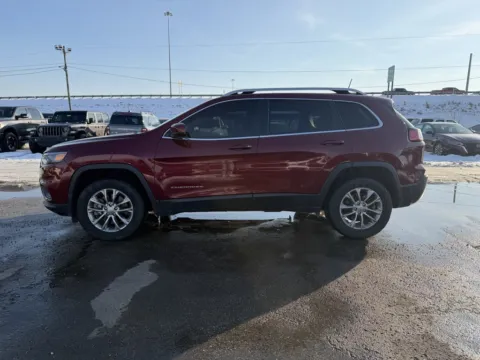 More photos of 2021 Jeep Cherokee Latitude Lux at Pure Country Automotive, KY