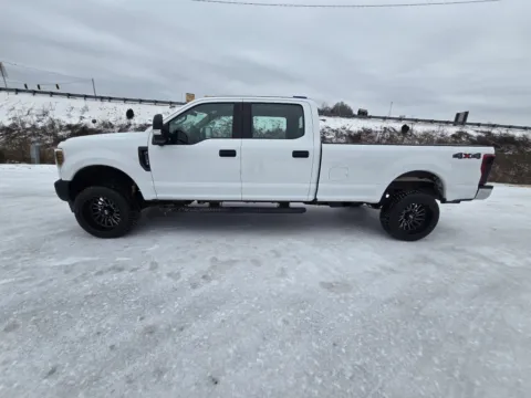More photos of 2018 Ford F-250SD XL at Pure Country Automotive, KY