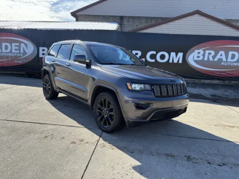 Gray 2018 Jeep Grand Cherokee Altitude for sale in Grayson, KY